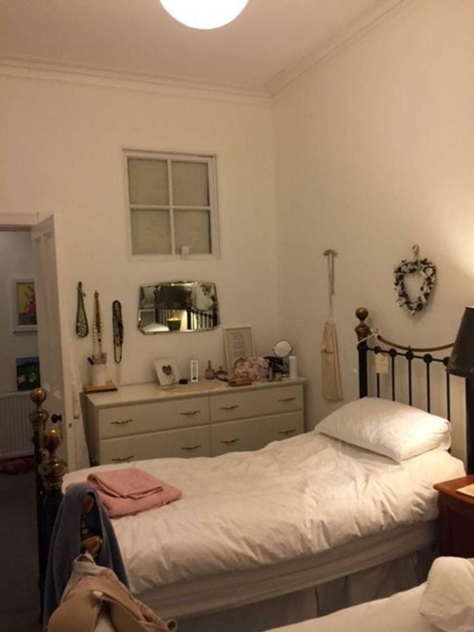 5 Star Beautiful & Vintage, Spacious Apt In Chic Location! Edimburgo Exterior foto